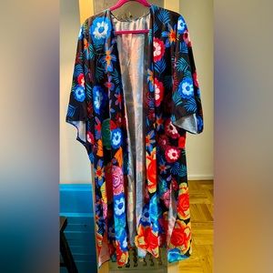 Floral Caftan. NWOT. One size.